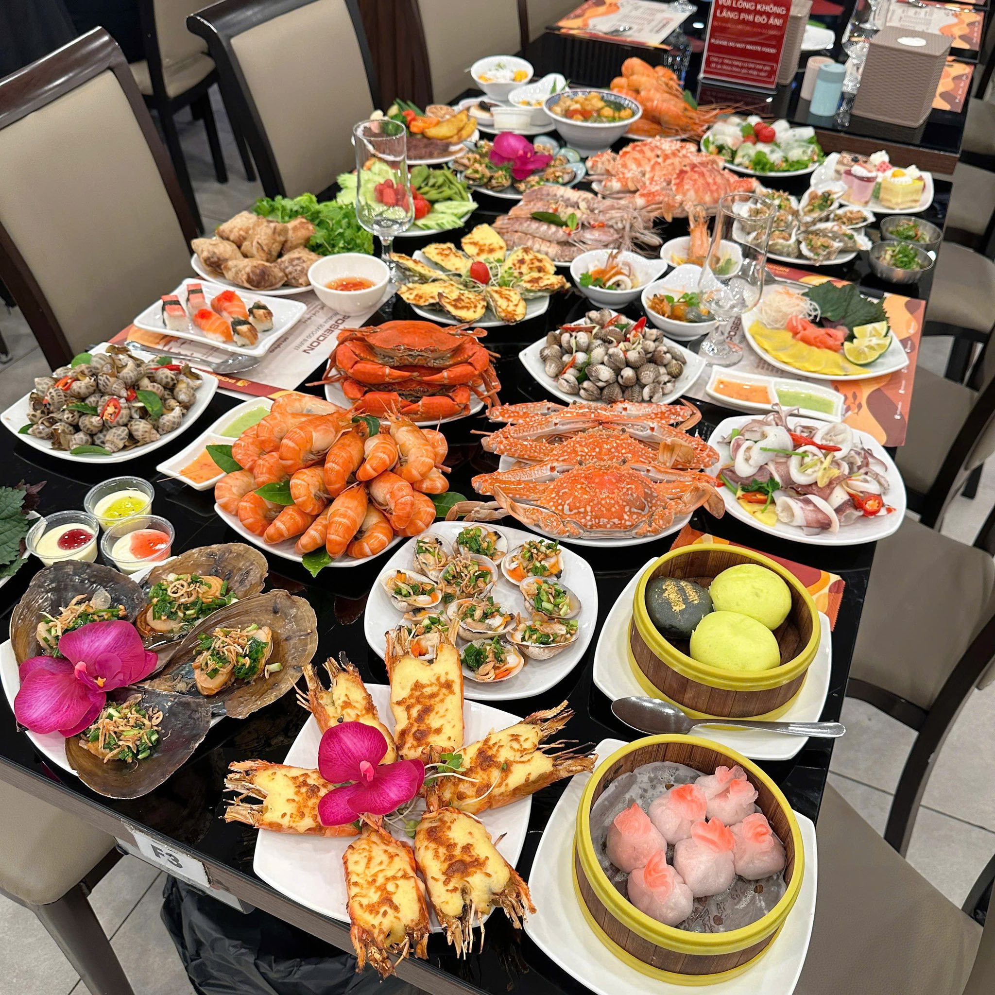 YEAR-END GATHERING? POSEIDON IS THE NO-BRAINER CHOICE!